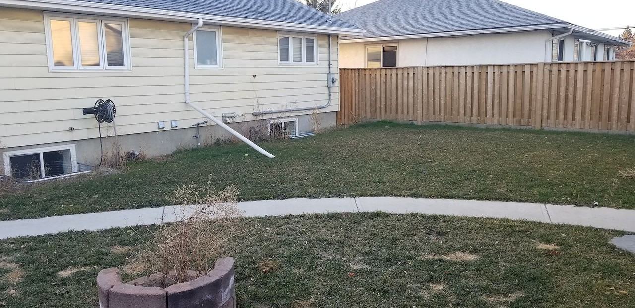 7617 21 St Se - Photo 6 of 10