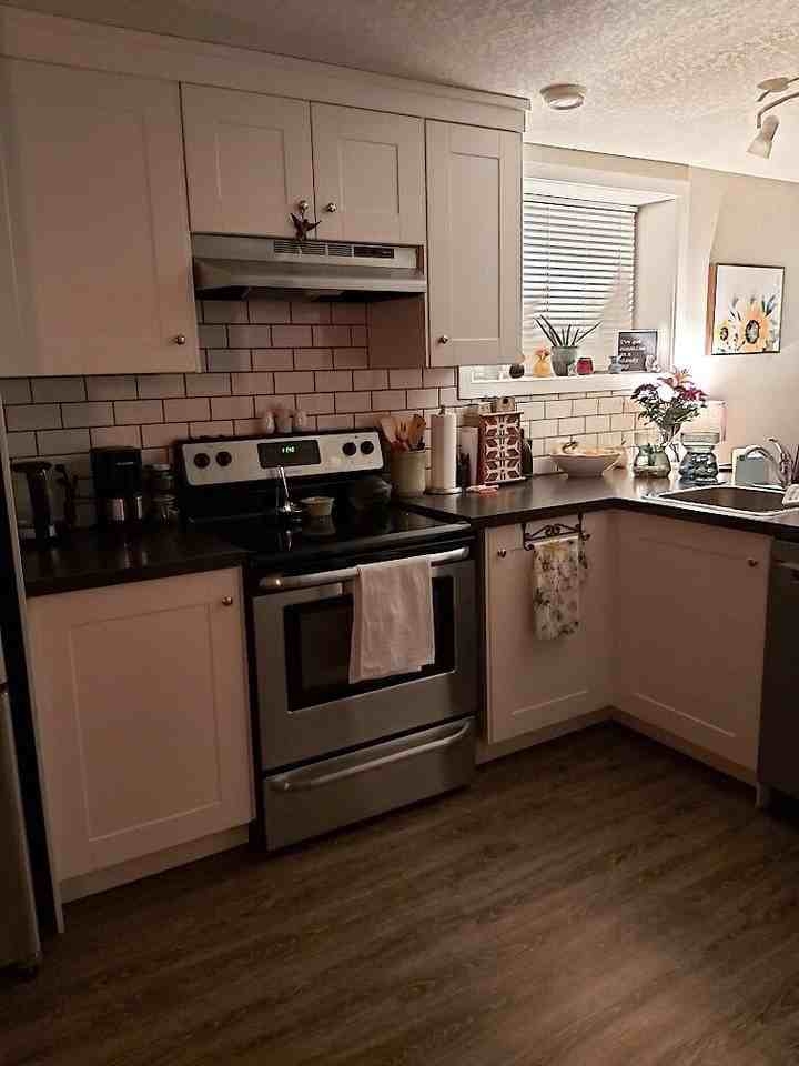 7617 21 St Se - Photo 7 of 10
