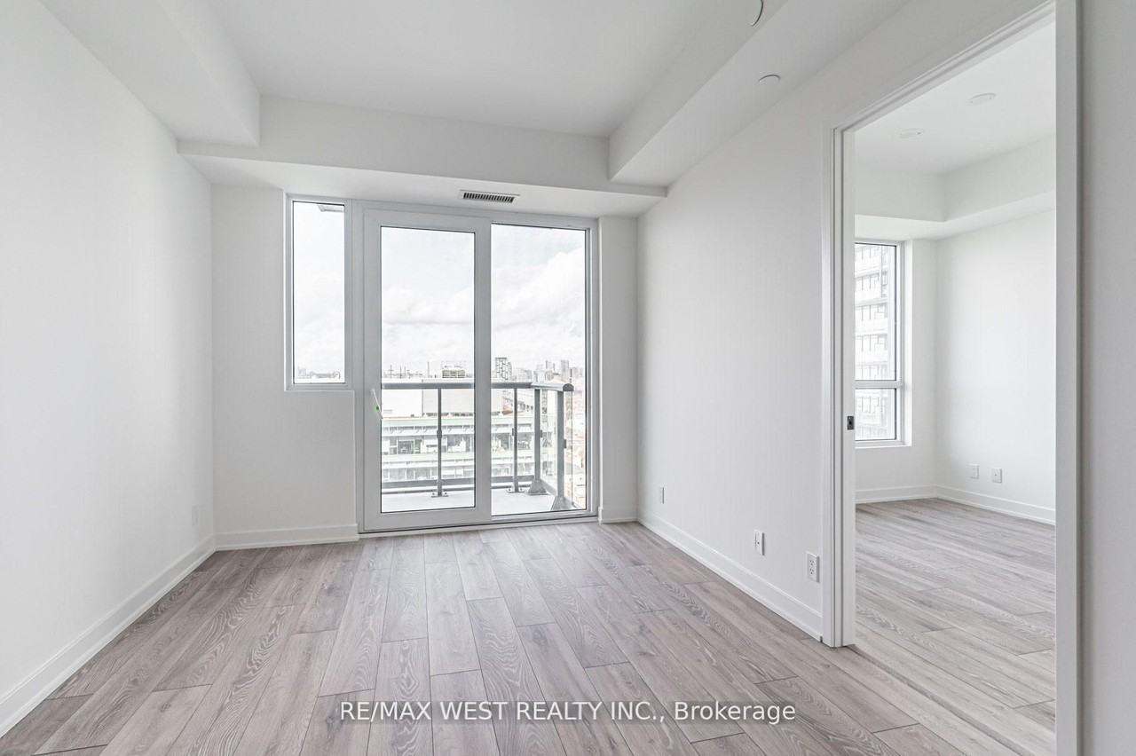 108 Peter Street #2601 - Photo 4 of 6