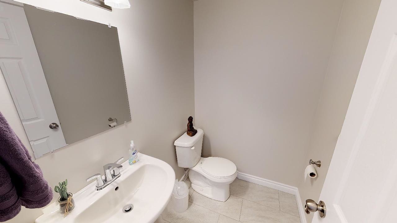 61 Windrose Dr - Photo 3 of 12