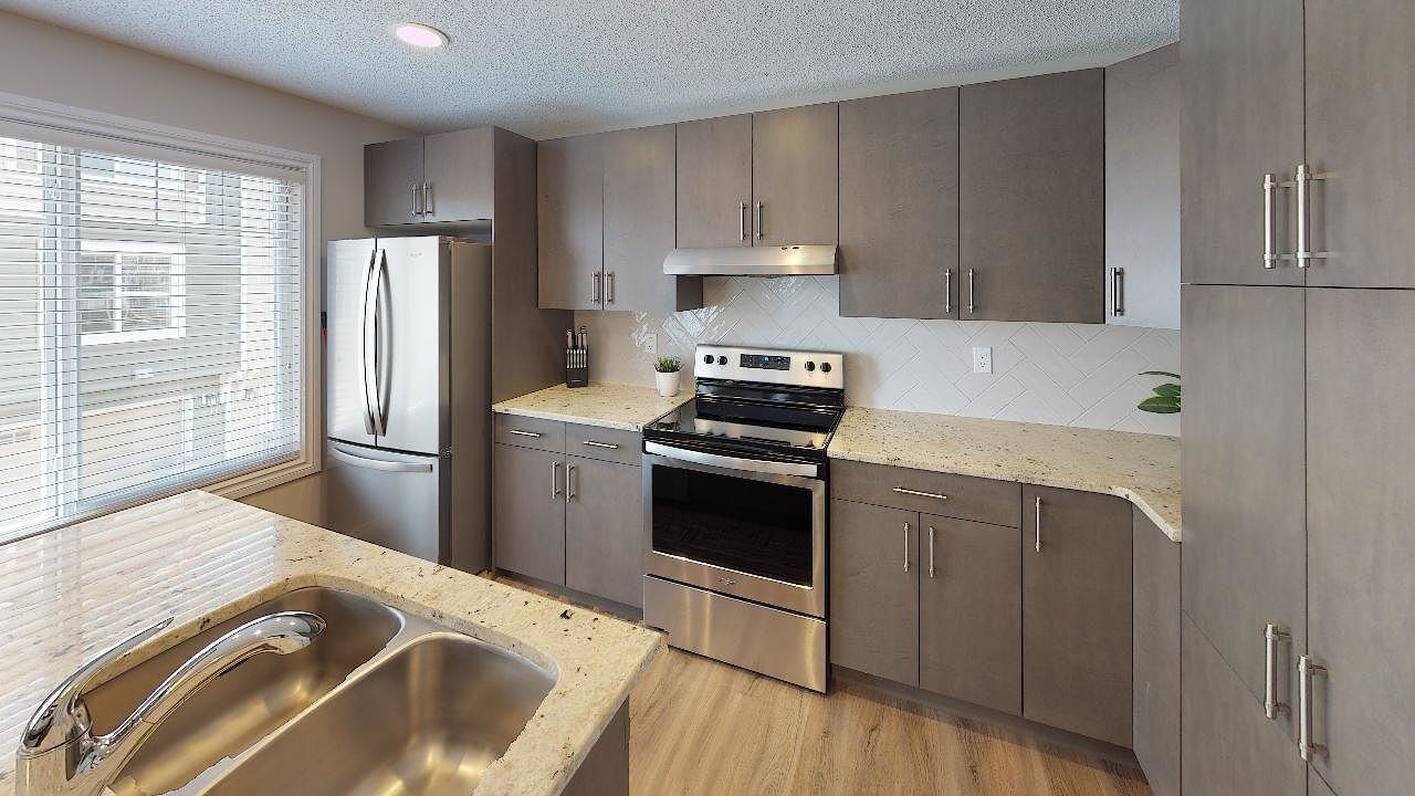 61 Windrose Dr - Photo 6 of 12