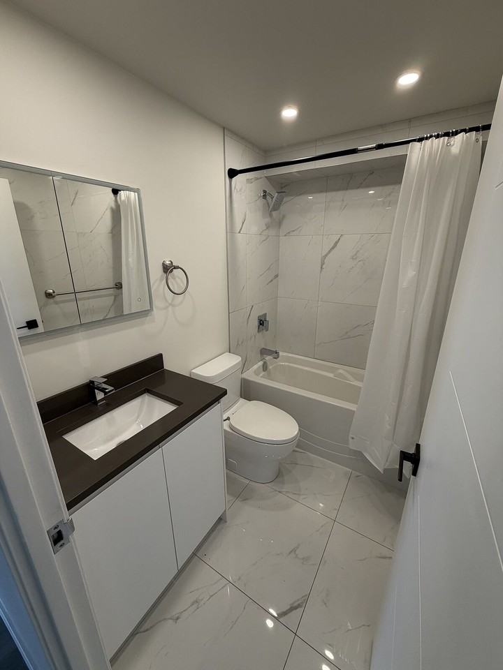 10160 Centurion Tower - Photo 7 of 12