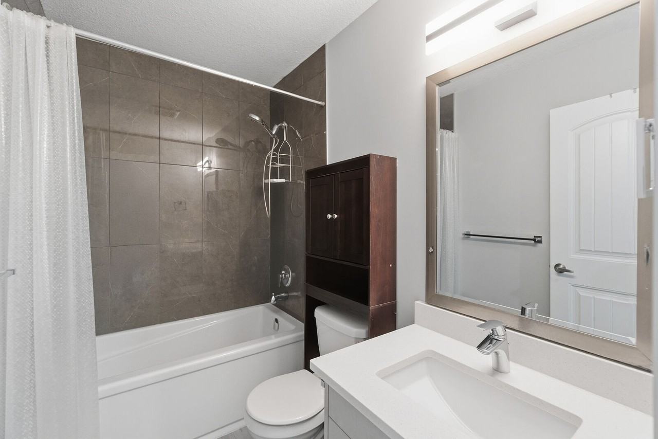 12938 70 St Nw - Photo 5 of 10
