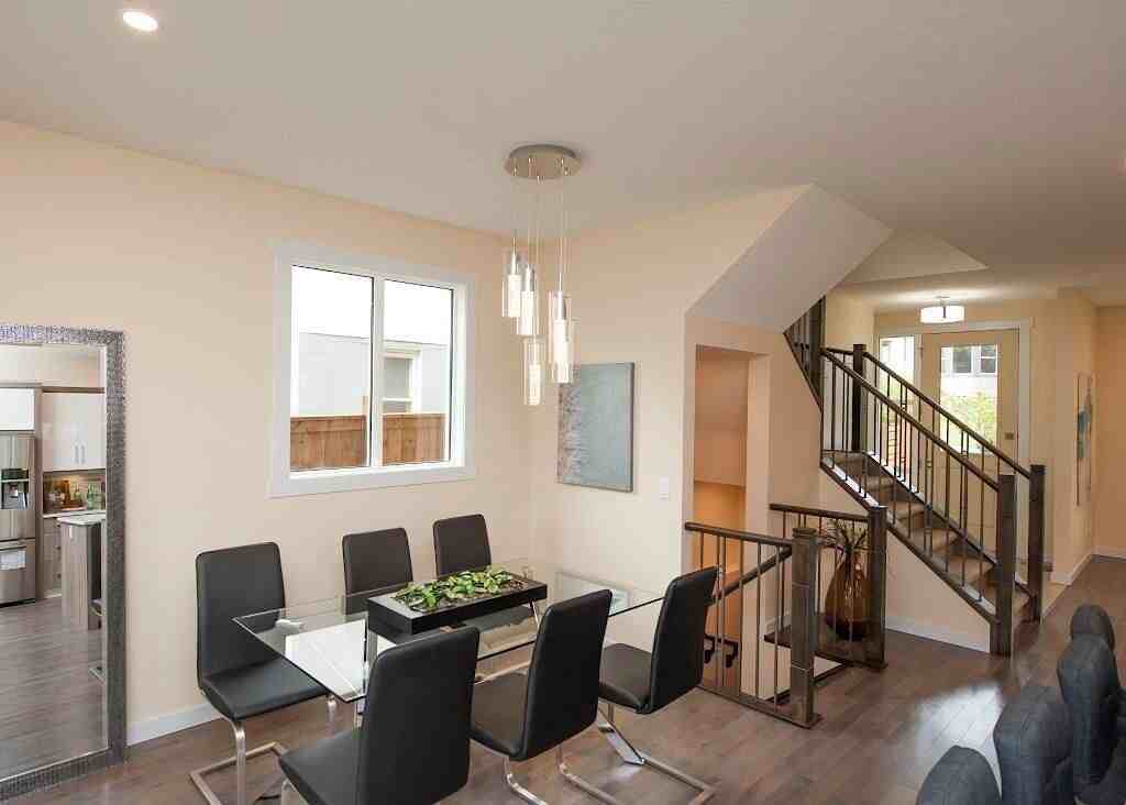 219 29 Ave Nw - Photo 4 of 24