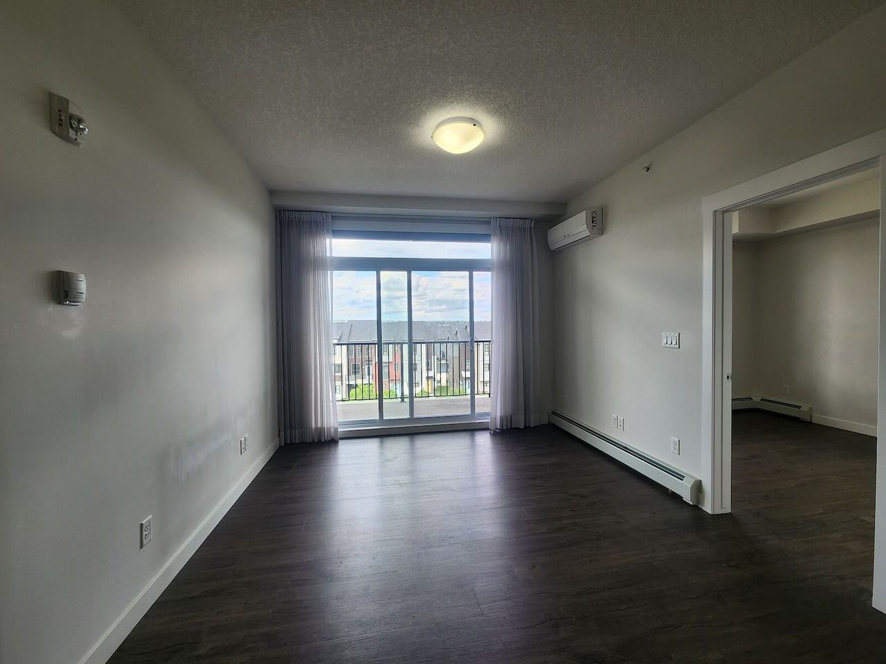 20 Walgrove Walk - Photo 7 of 17