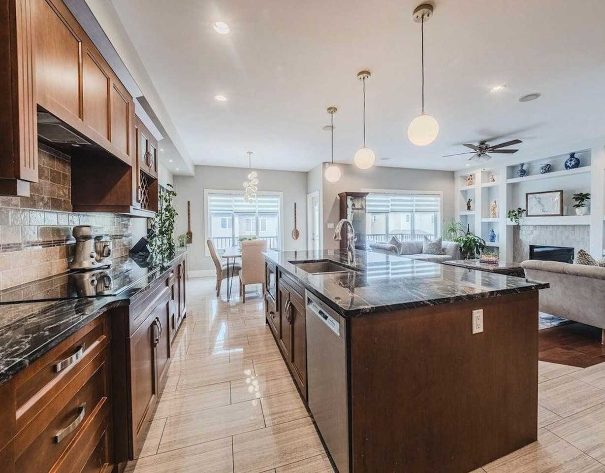 5148 2 Ave Sw - Photo 6 of 15