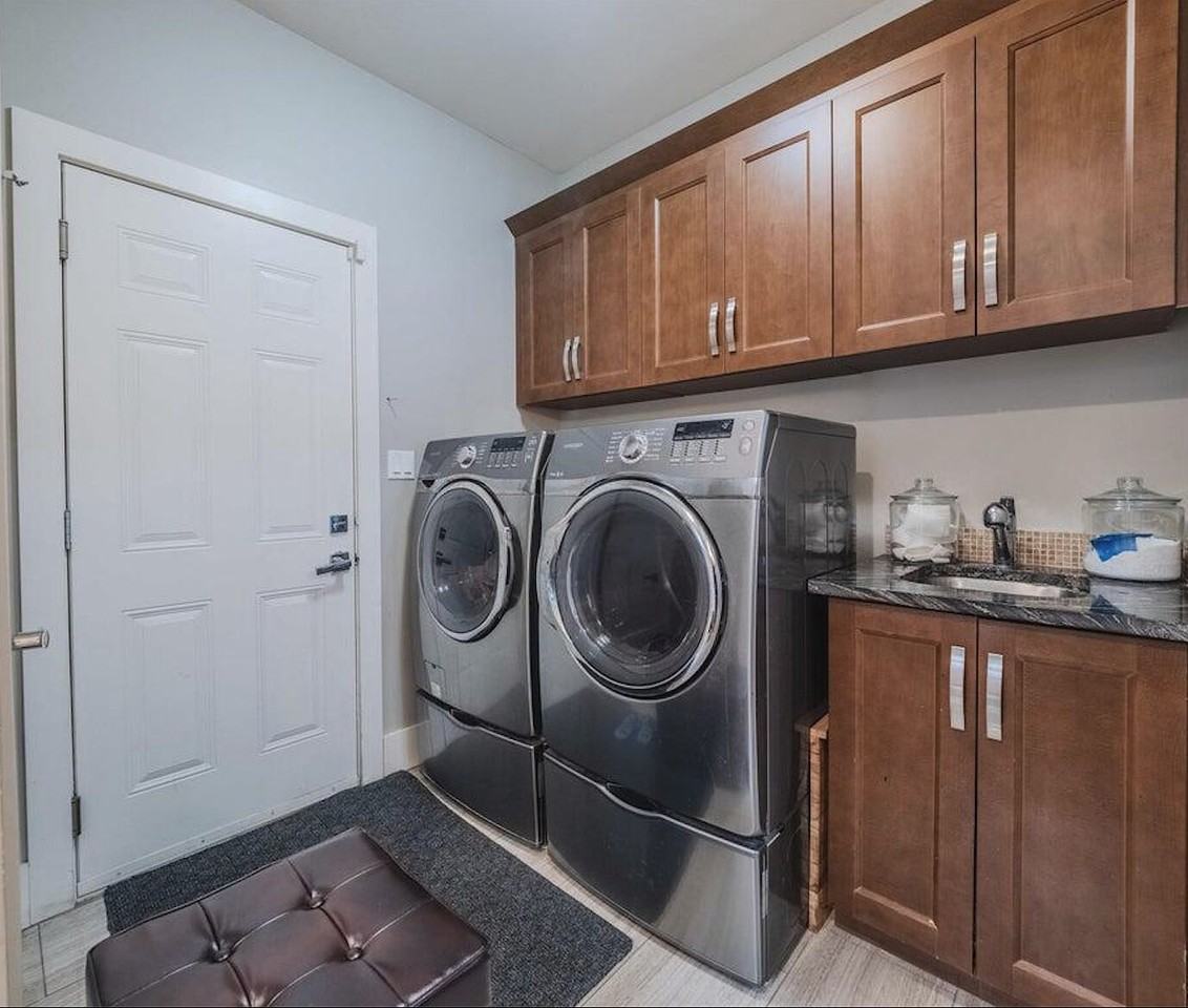 5148 2 Ave Sw - Photo 7 of 15