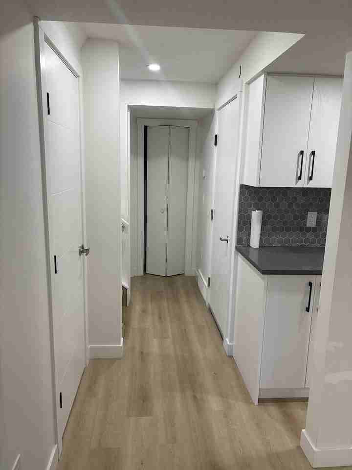 73 Howse Terr Ne - Photo 4 of 7