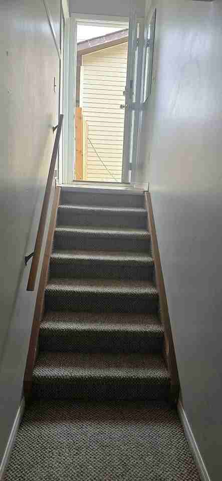 6 Falconridge Close Ne - Photo 2 of 9