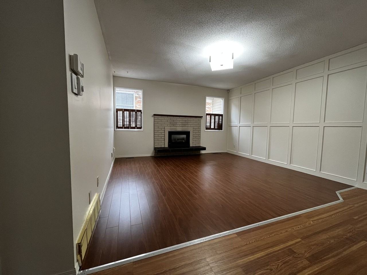 4431 B - 4431 53 St Nw - Photo 2 of 14