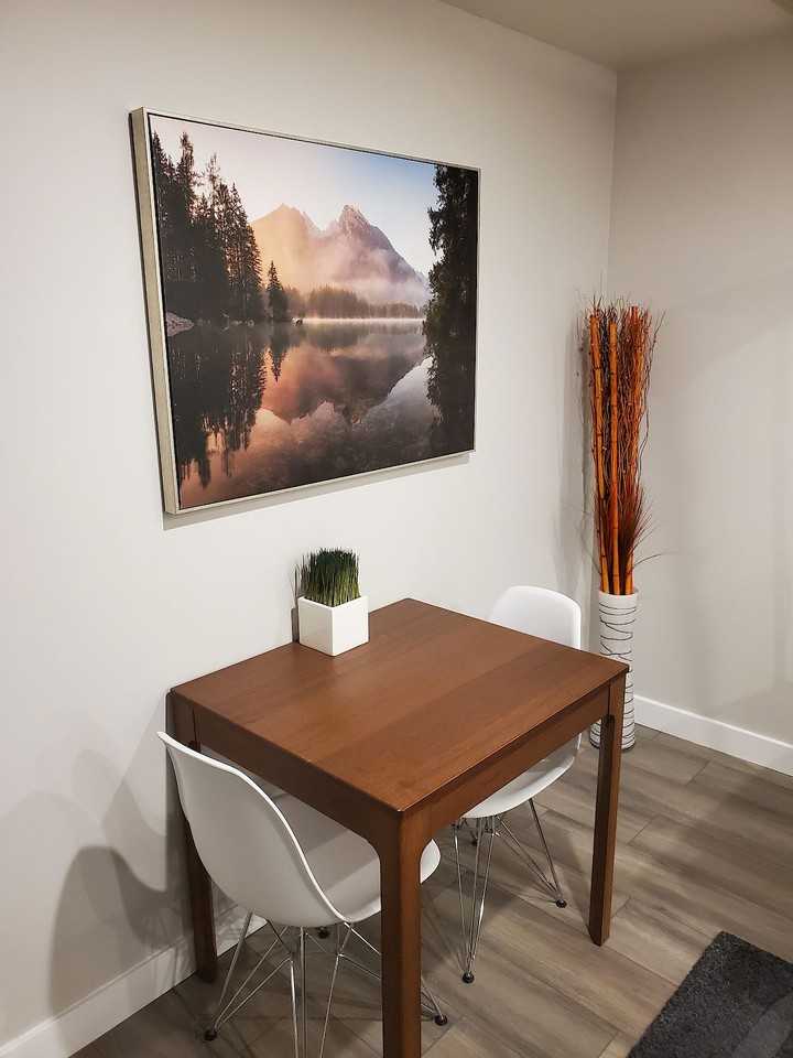 216 18 Ave Nw - Photo 4 of 12