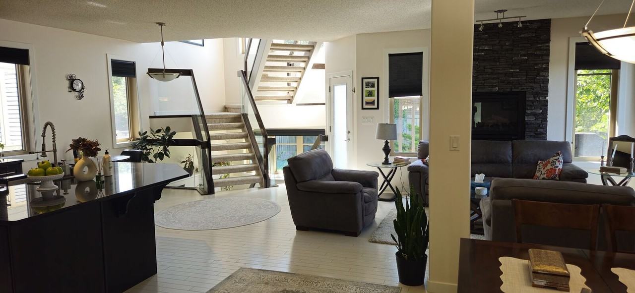 813 Armitage Wynd Sw - Photo 7 of 36