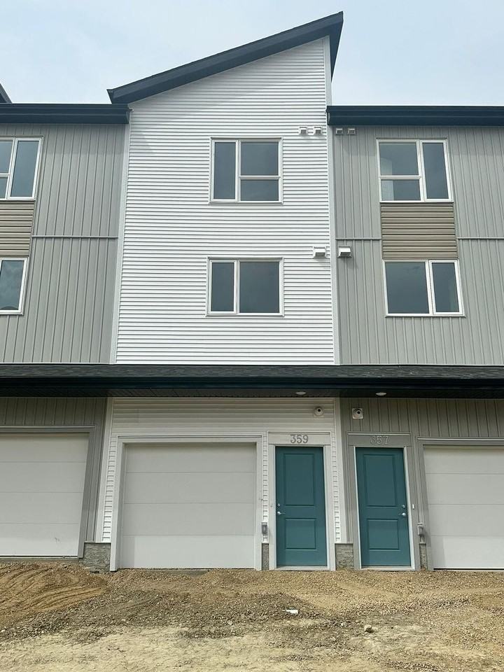 301 - 301 Redstone Blvd Ne - Photo 6 of 16