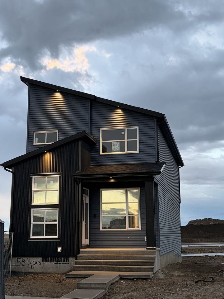 58 Lucas Cove Nw