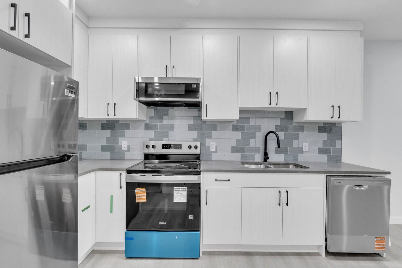 14620 24 St Nw - Photo 7 of 20