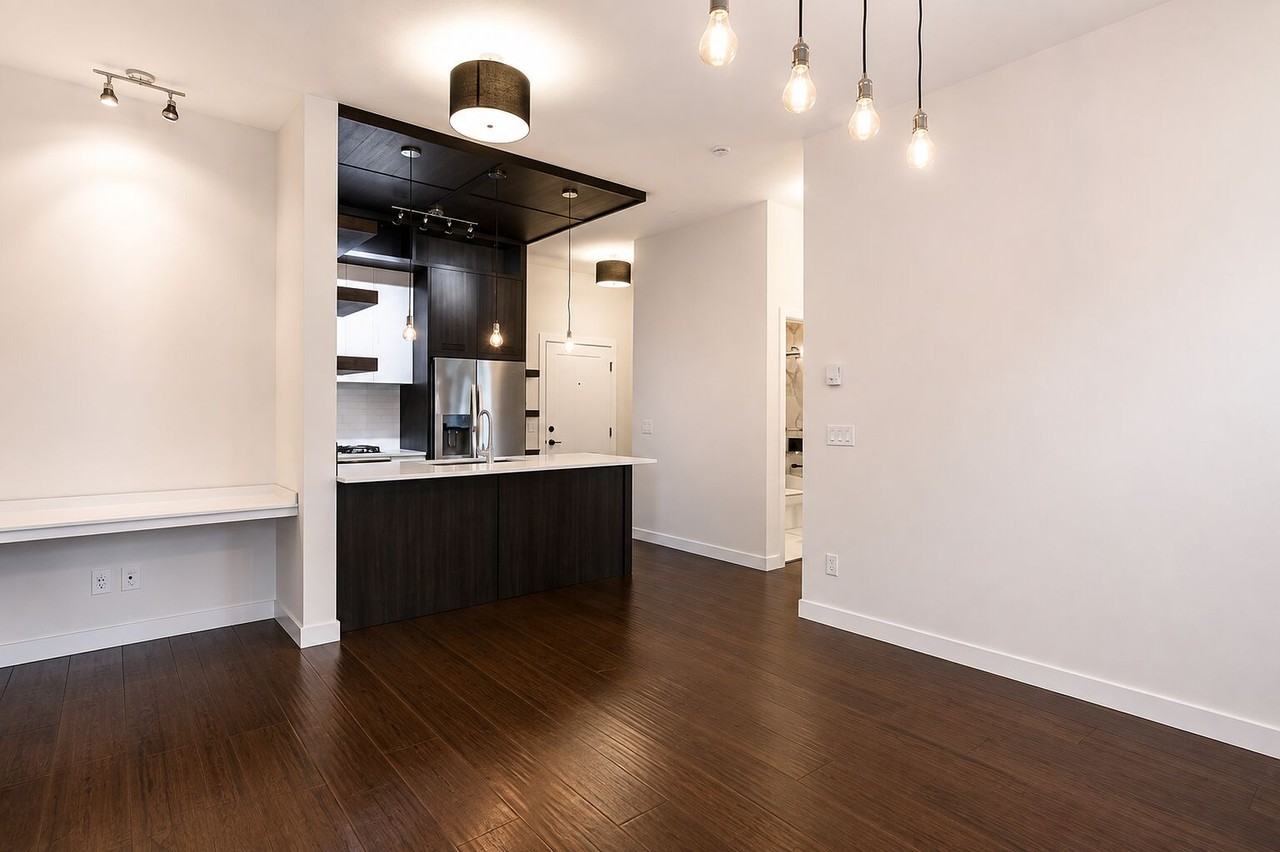 2702 17 Ave Sw - Photo 2 of 20