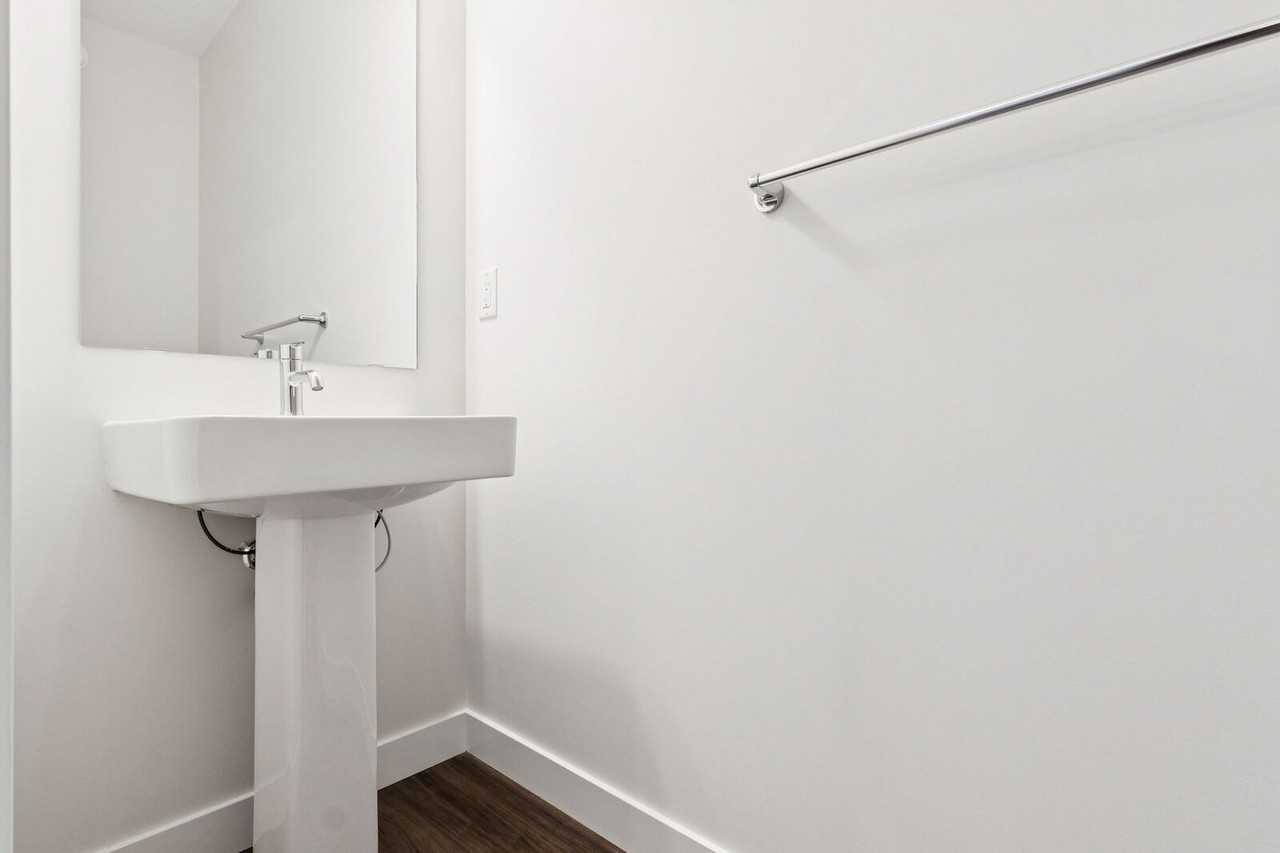 83 Herron St Ne - Photo 6 of 30