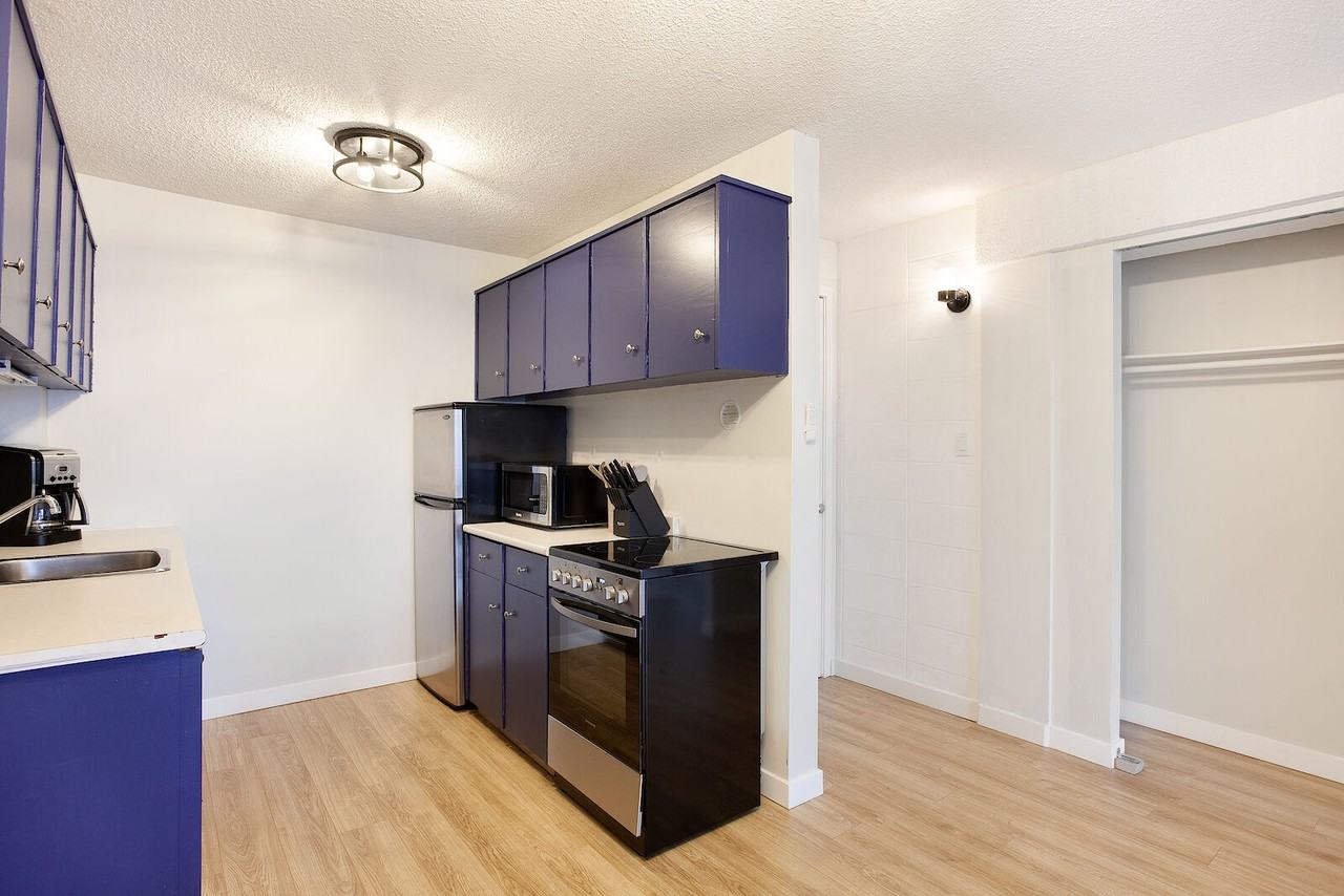 519 - 519 17 Ave Sw - Photo 3 of 32