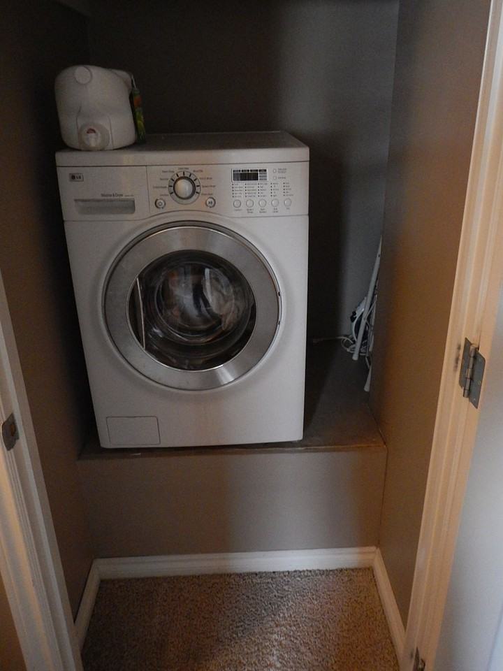 1312 13 Ave Sw - Photo 5 of 10