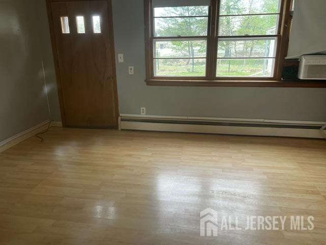42 Edgewood Ter - Photo 6 of 12