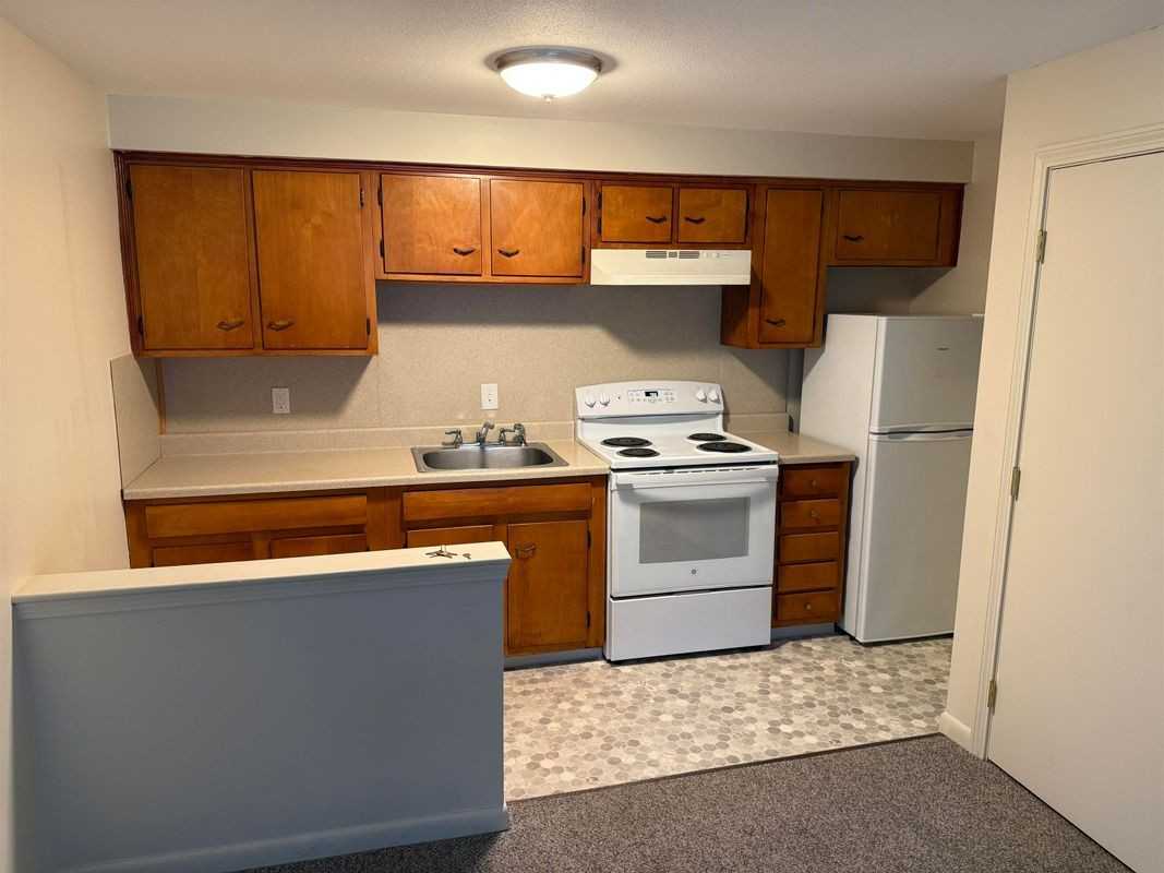 2 Grand Ave - Photo 7 of 9