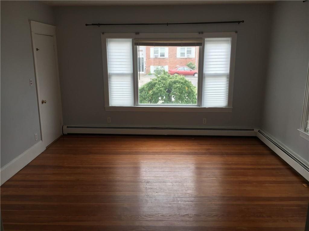 152 Webster St ##1 - Photo 2 of 11