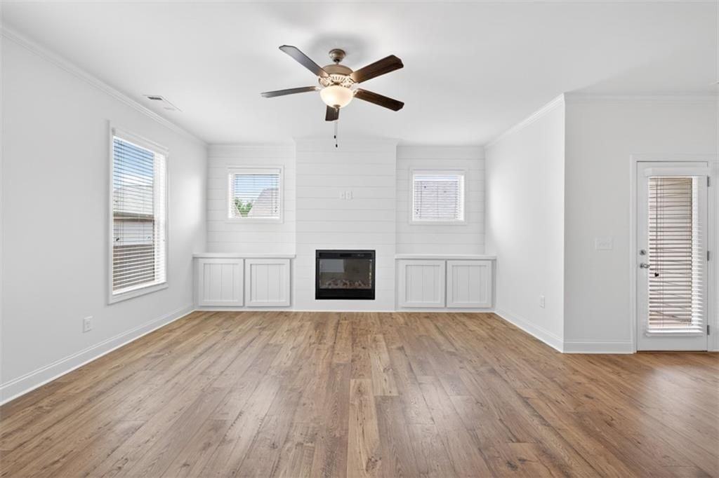5524 Garens Way - Photo 6 of 50