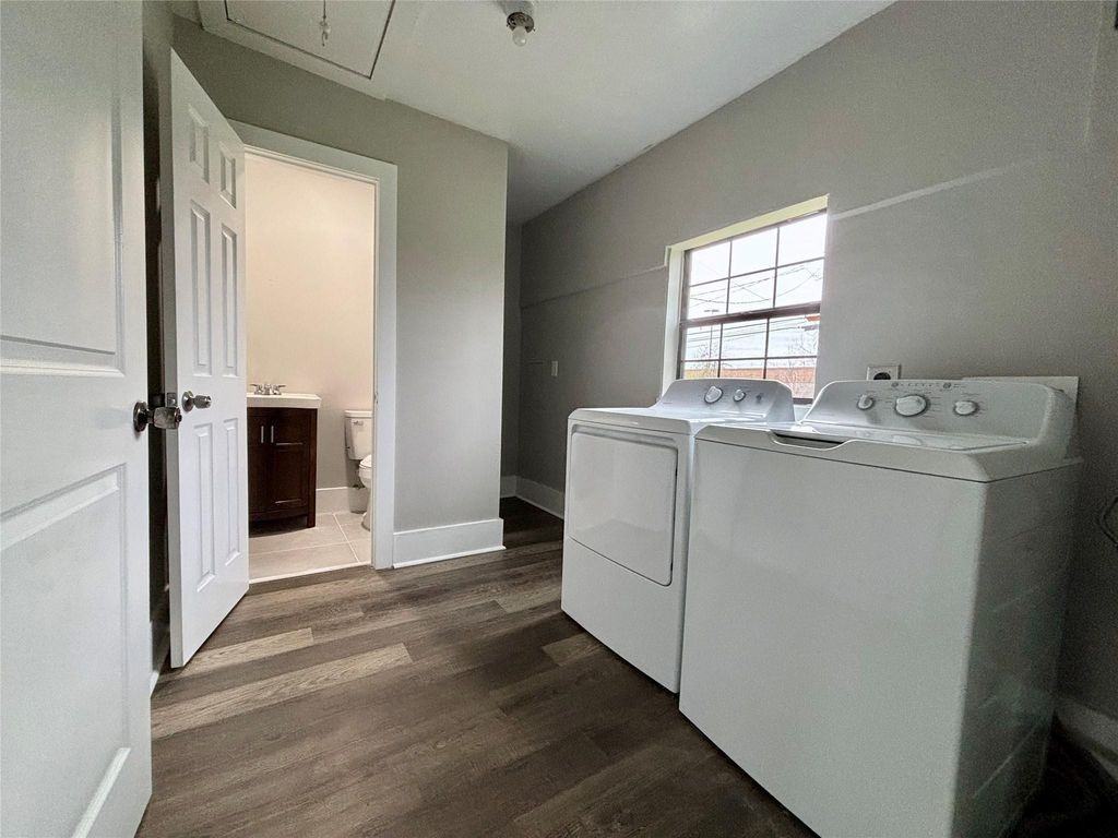 9710 Casa Loma Dr - Photo 5 of 17