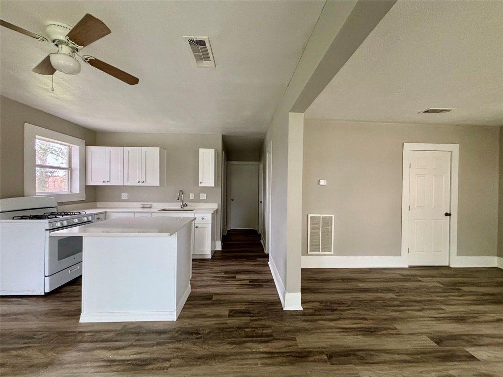 9710 Casa Loma Dr - Photo 6 of 17