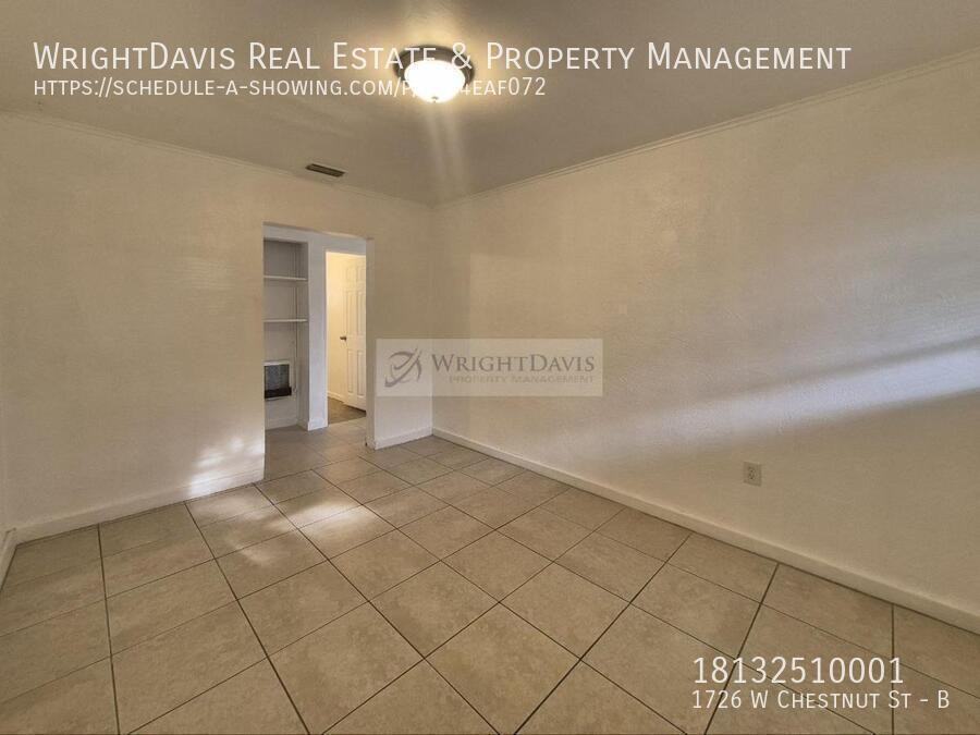 1726 W Chestnut St #B - Photo 5 of 20