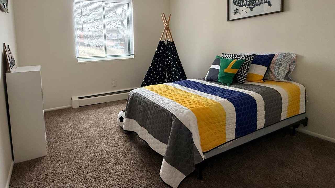 The Pointe on Fleur Apartments - Photo 3 of 13