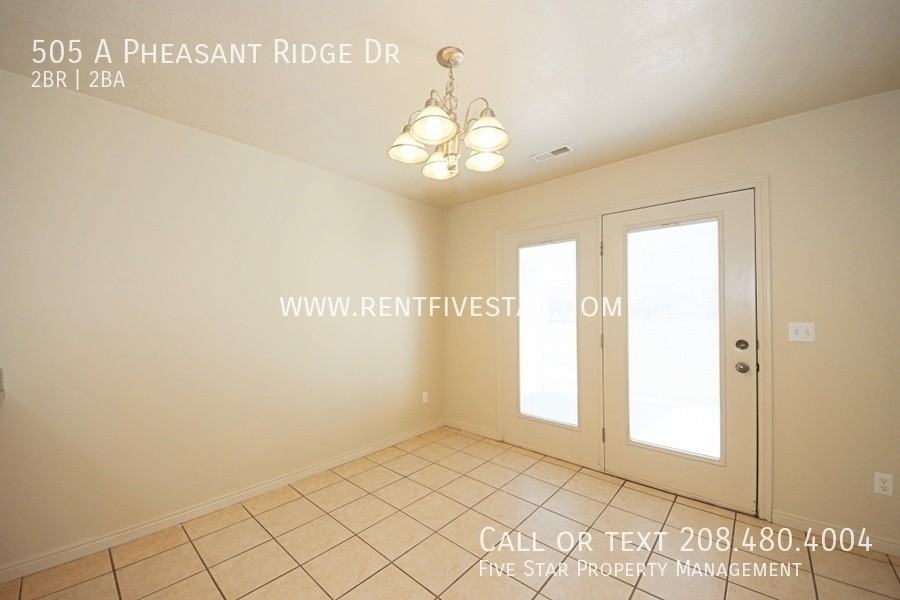 505 Pheasant Ridge Dr Apt A - Photo 6 of 18