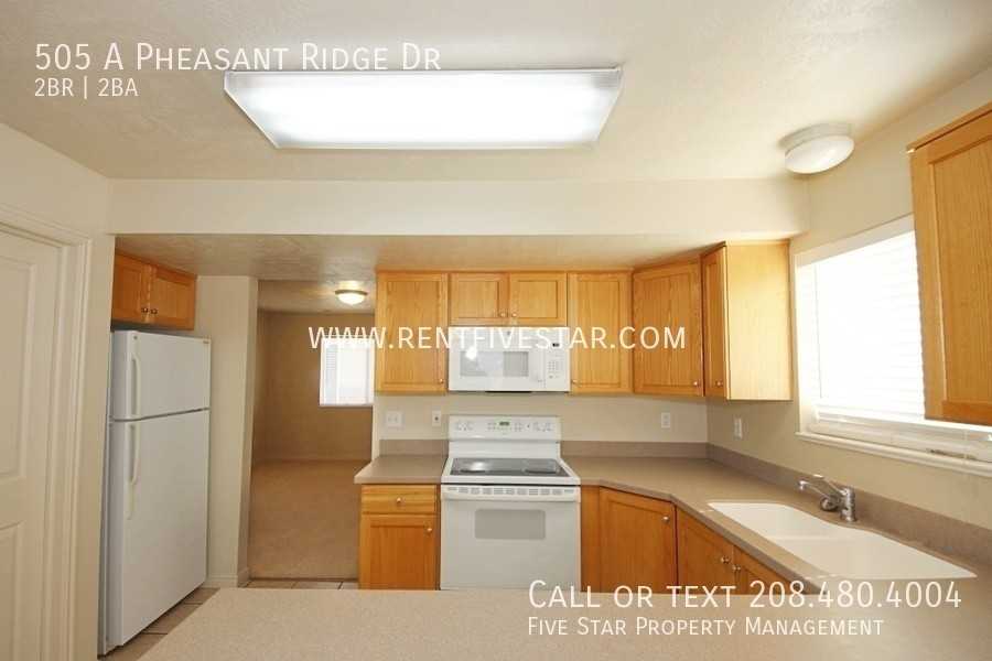 505 Pheasant Ridge Dr Apt A - Photo 7 of 18