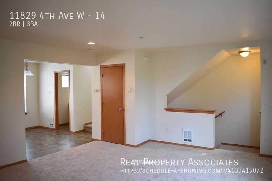 11829 4th Ave W #14 - Photo 4 of 20