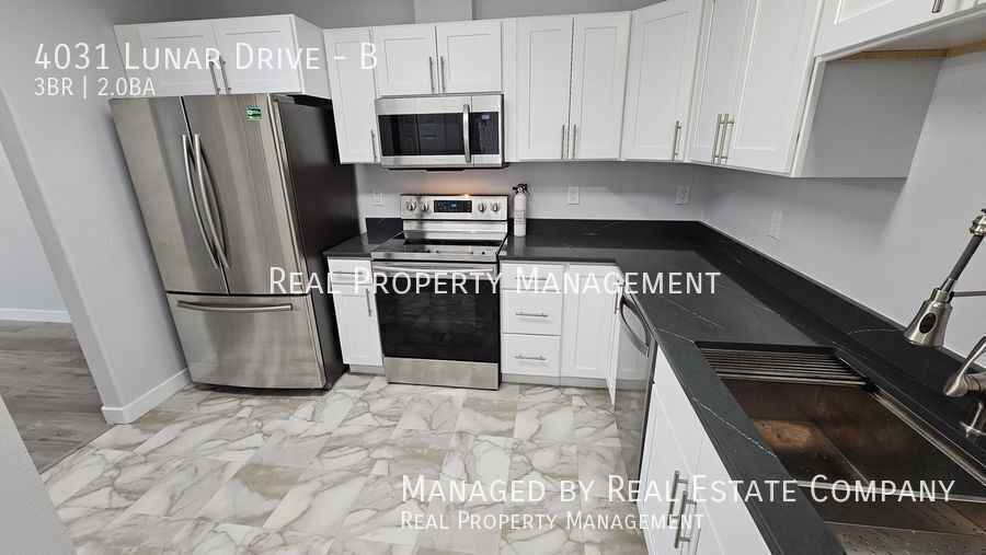 4031 Lunar Dr #B - Photo 4 of 27