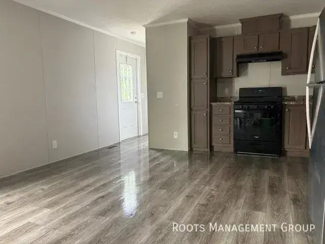 342 Remington St #13 - Photo 3 of 13