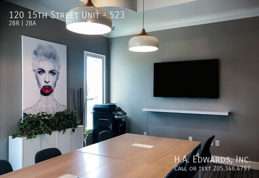 120 15th St #523 - Photo 4 of 10