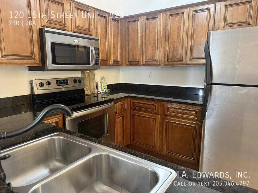120 15th St #523 - Photo 6 of 10