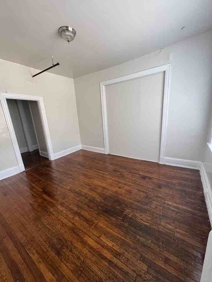 1118 Grove Ave #52 - Photo 3 of 21