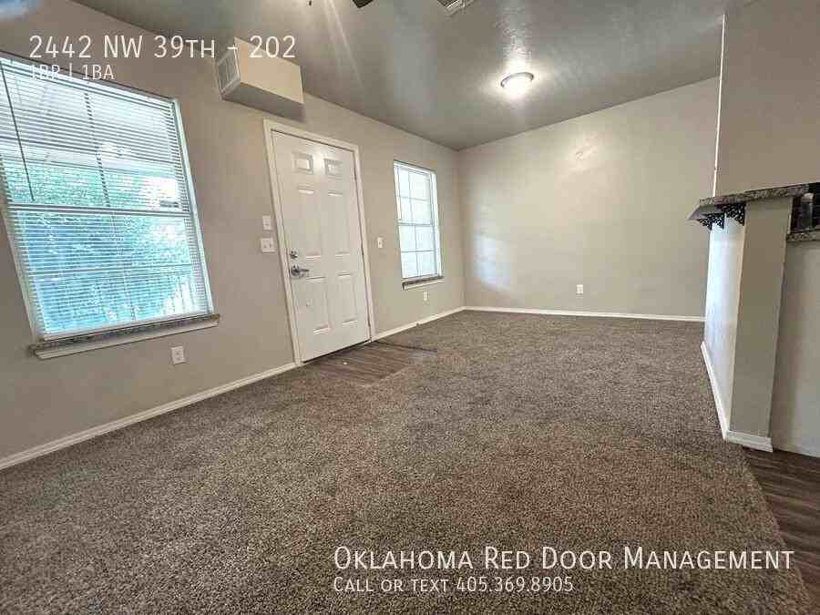 2442 Nw 39th St #202 - Photo 5 of 6