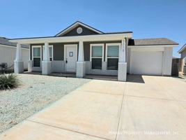 featured image of 7113 Black Butte