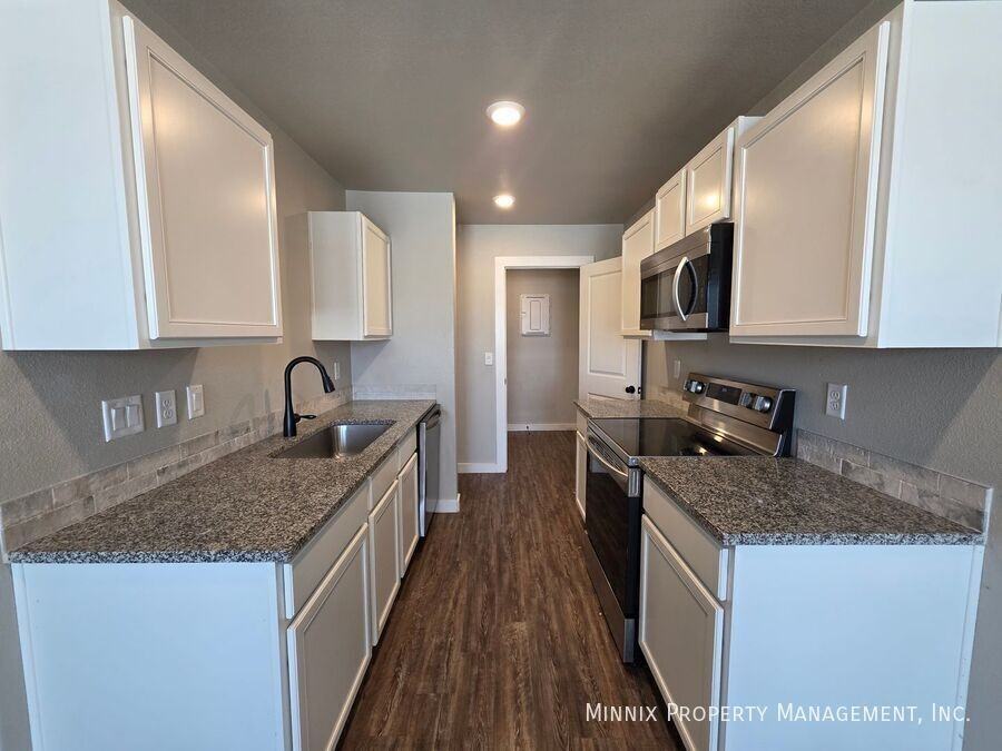 7113 Black Butte - Photo 3 of 19