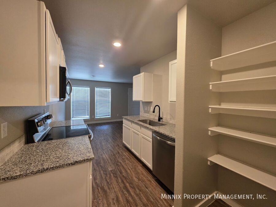 7113 Black Butte - Photo 4 of 19