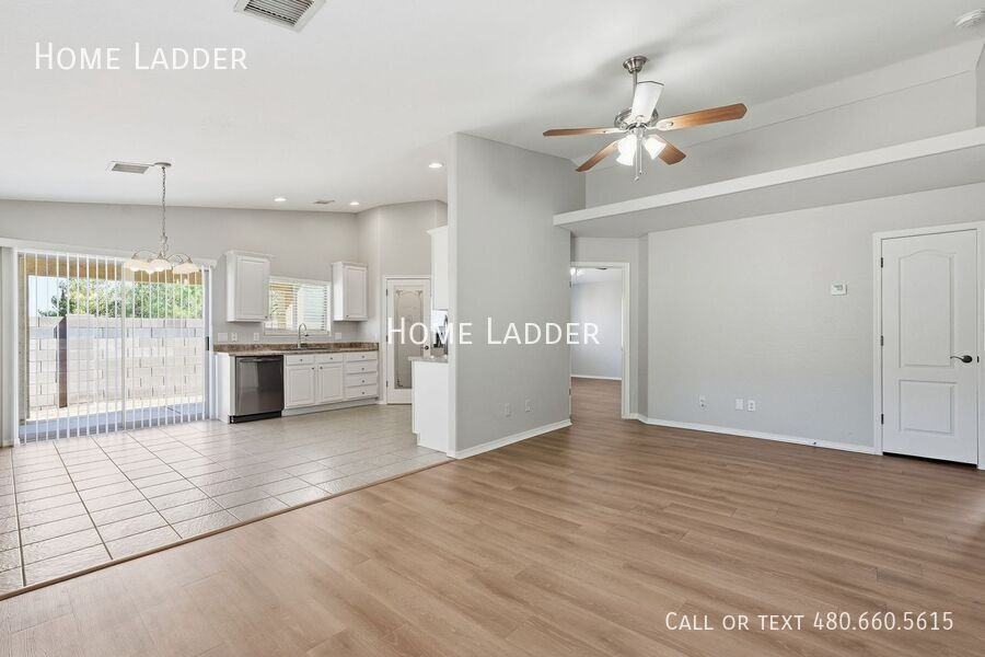 1220 W Prior Ave - Photo 5 of 30