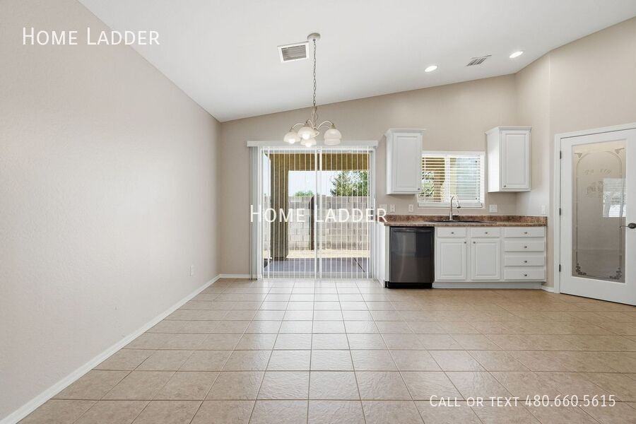 1220 W Prior Ave - Photo 6 of 30