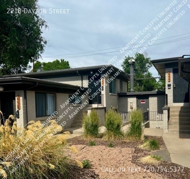 2218 Dayton St