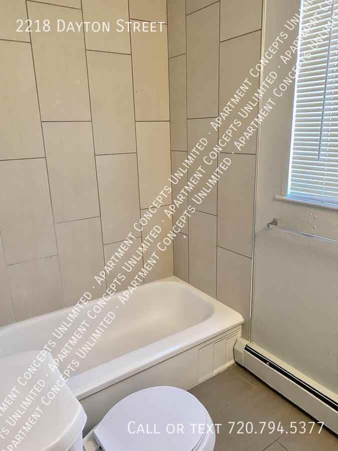 2218 Dayton St - Photo 5 of 7
