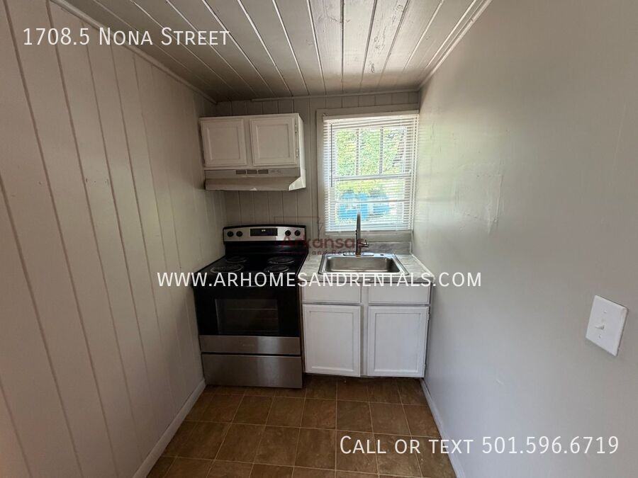 NONA & - Photo 4 of 17