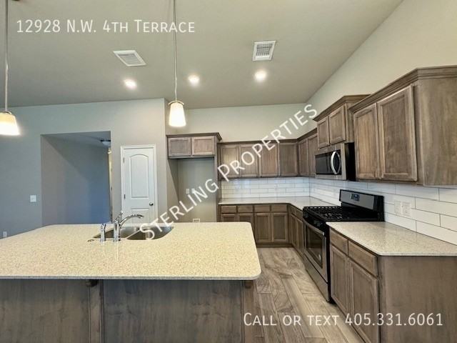 12928 Nw 4th Ter - Photo 7 of 28