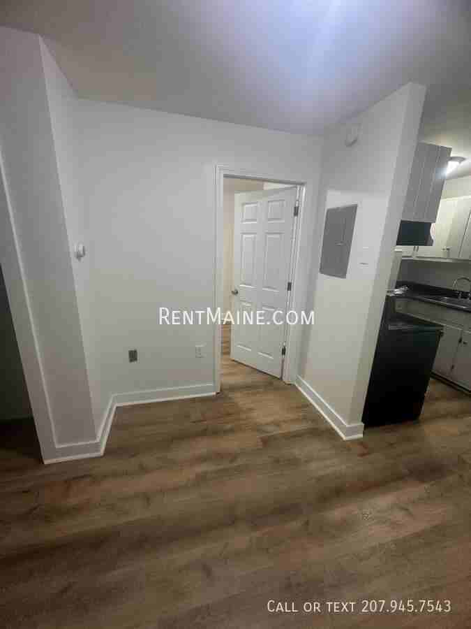 176 Augusta Rd #4 - Photo 3 of 13